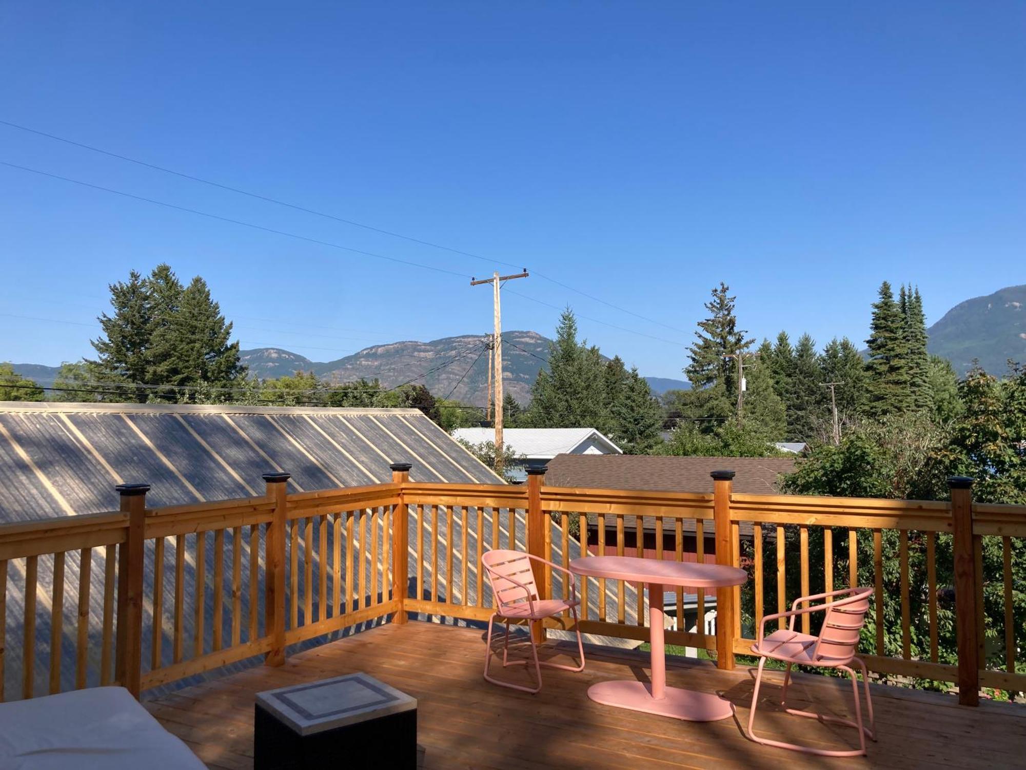 Victorian Guest Getaway-20Mins To Glacier National Park-10Mins To Airport! Columbia Falls Eksteriør billede